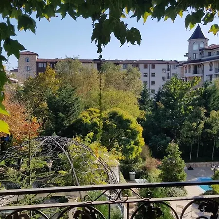 Апартамент Esteban Vip Luxury *